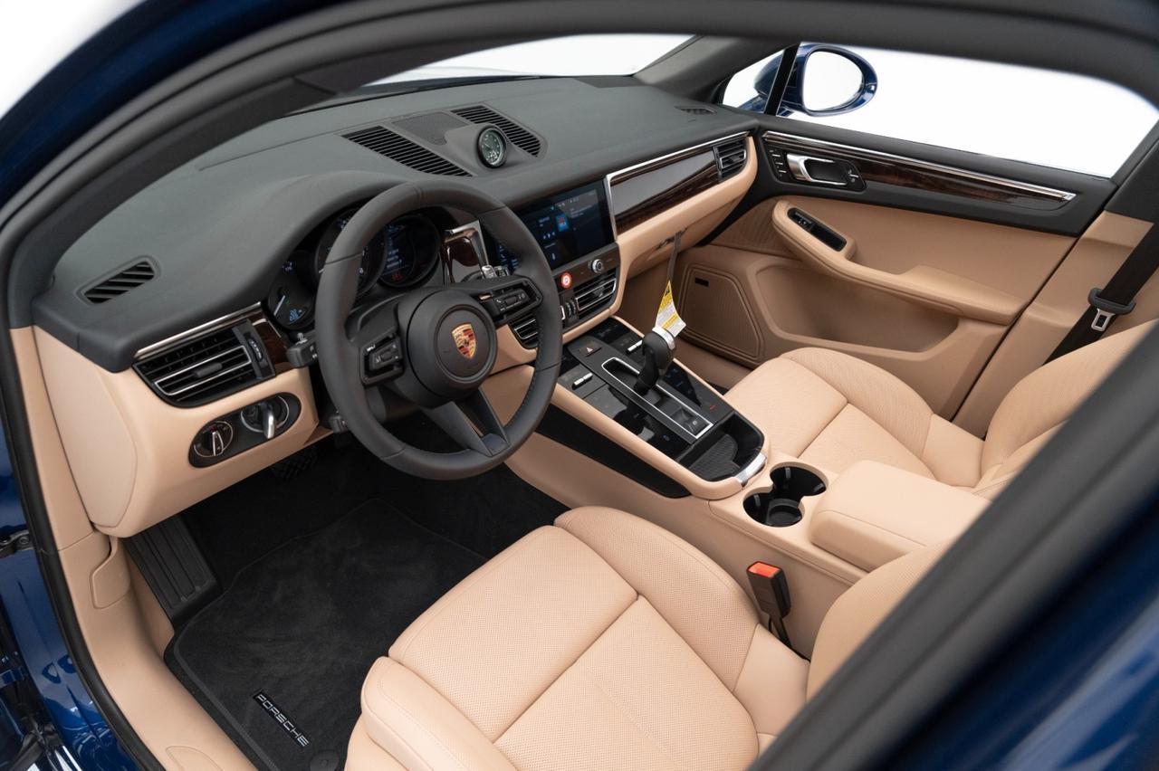2025 Porsche Macan Pompano Beach FL