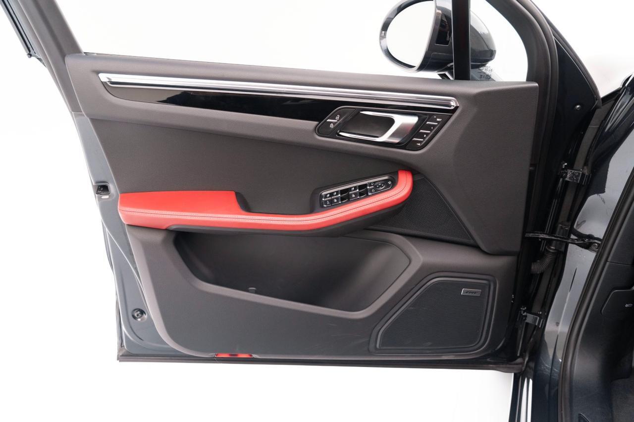 2025 Porsche Macan Pompano Beach FL