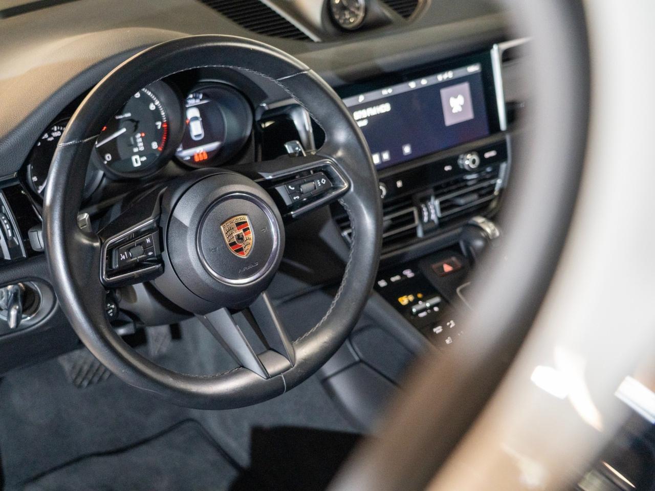 2025 Porsche Macan Pompano Beach FL