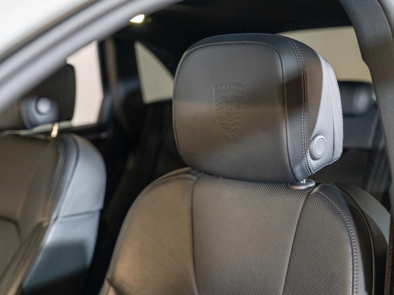 2025 Porsche Macan Pompano Beach FL