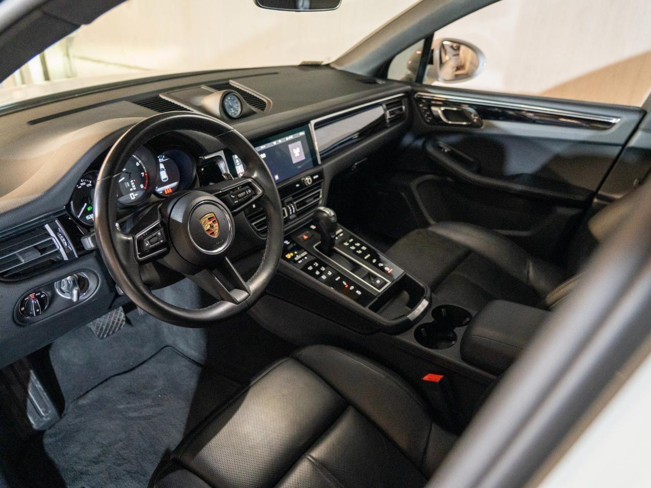 2025 Porsche Macan Pompano Beach FL