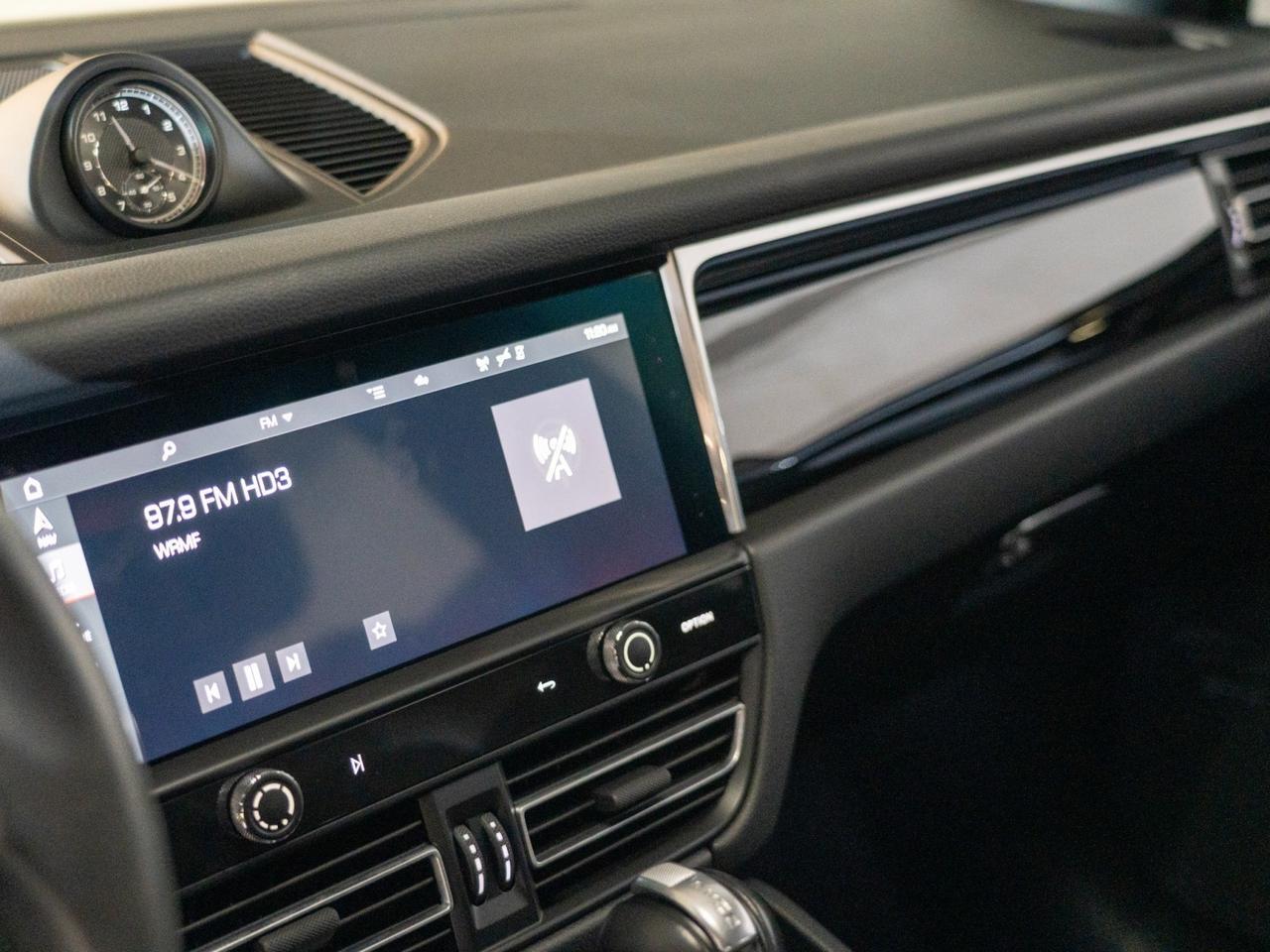 2025 Porsche Macan Pompano Beach FL