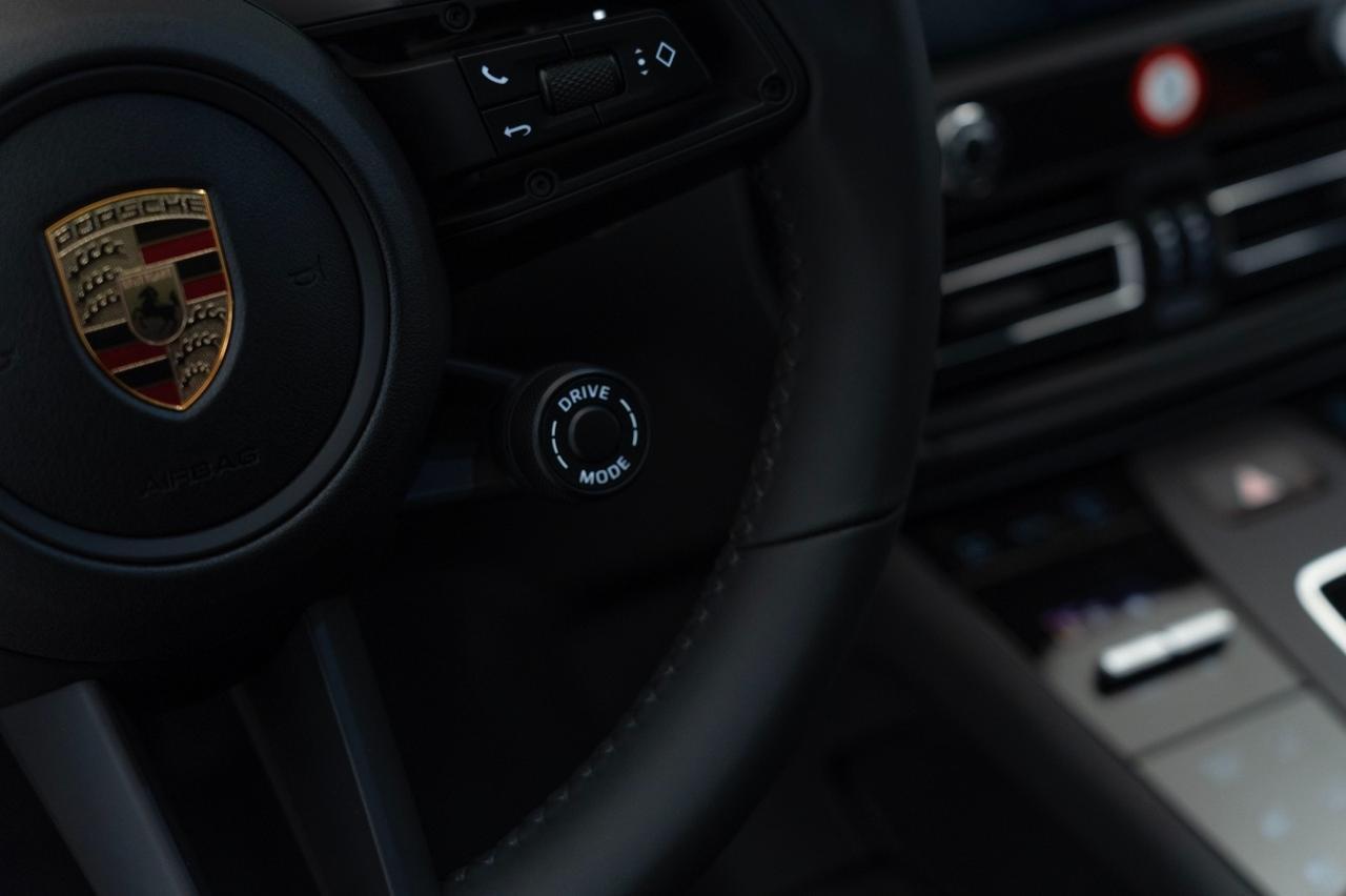 2025 Porsche Macan Pompano Beach FL