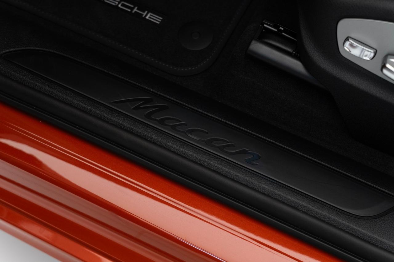 2025 Porsche Macan Pompano Beach FL