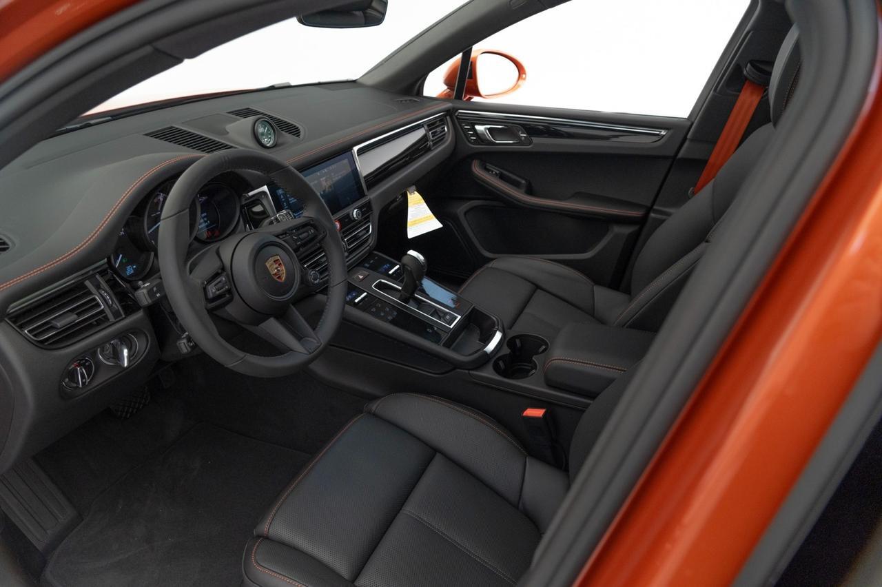 2025 Porsche Macan Pompano Beach FL