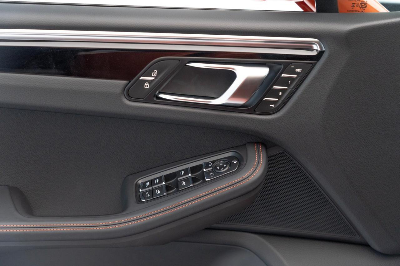2025 Porsche Macan Pompano Beach FL