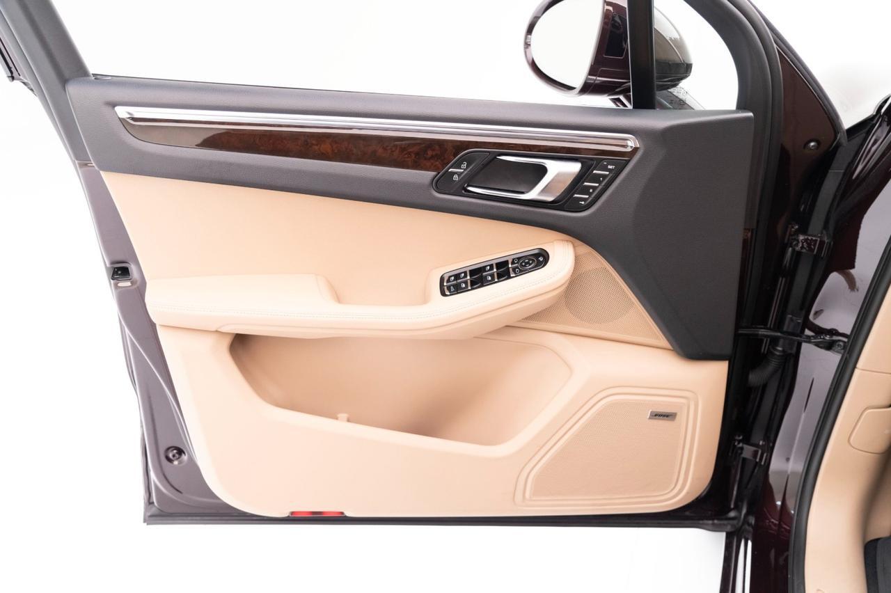 2025 Porsche Macan Pompano Beach FL