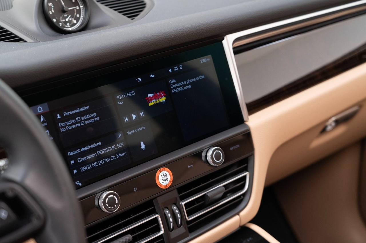 2025 Porsche Macan Pompano Beach FL