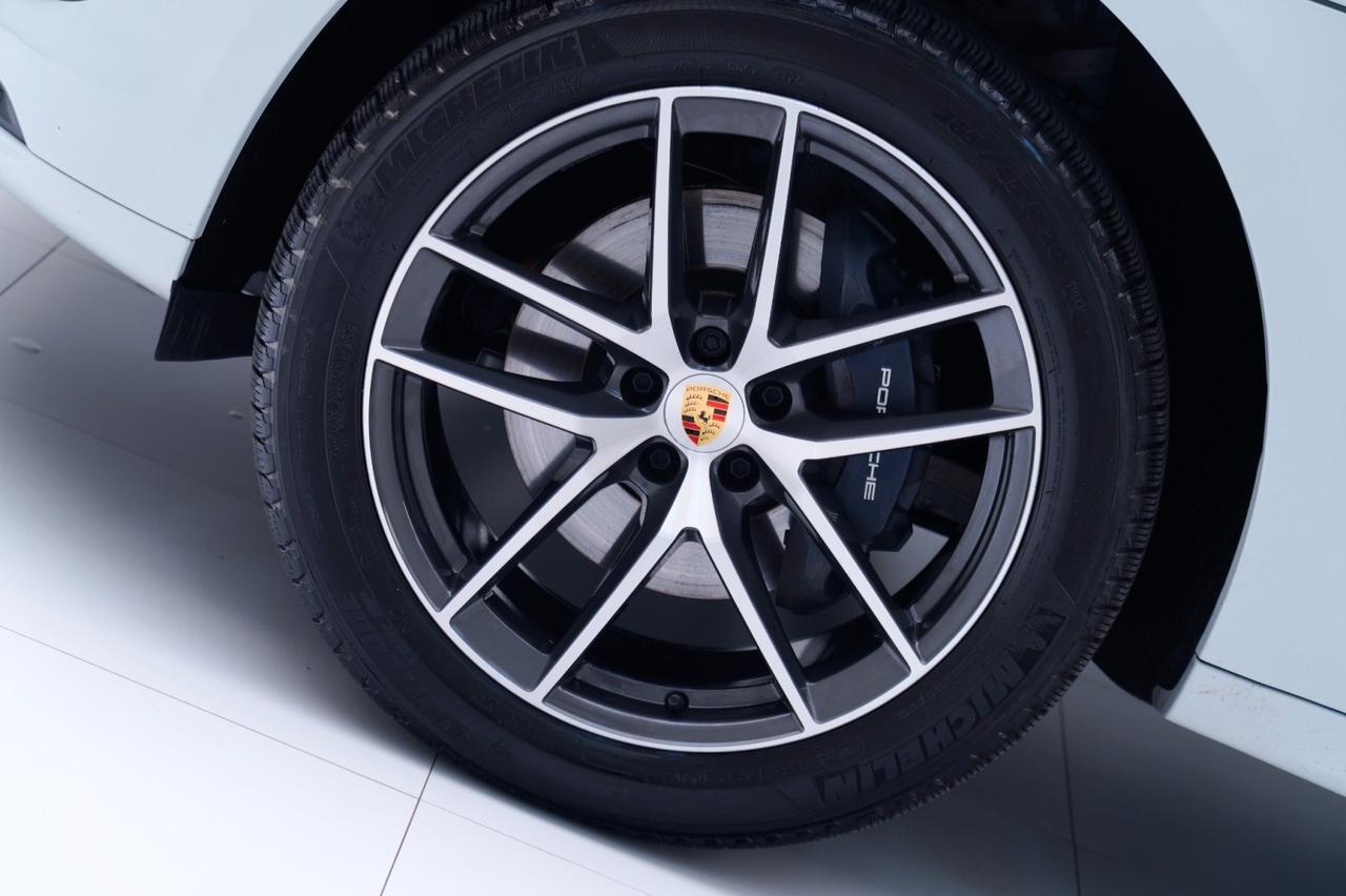 2025 Porsche Macan Pompano Beach FL