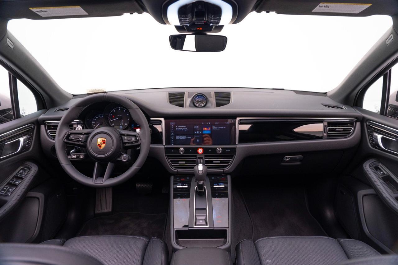 2025 Porsche Macan Pompano Beach FL