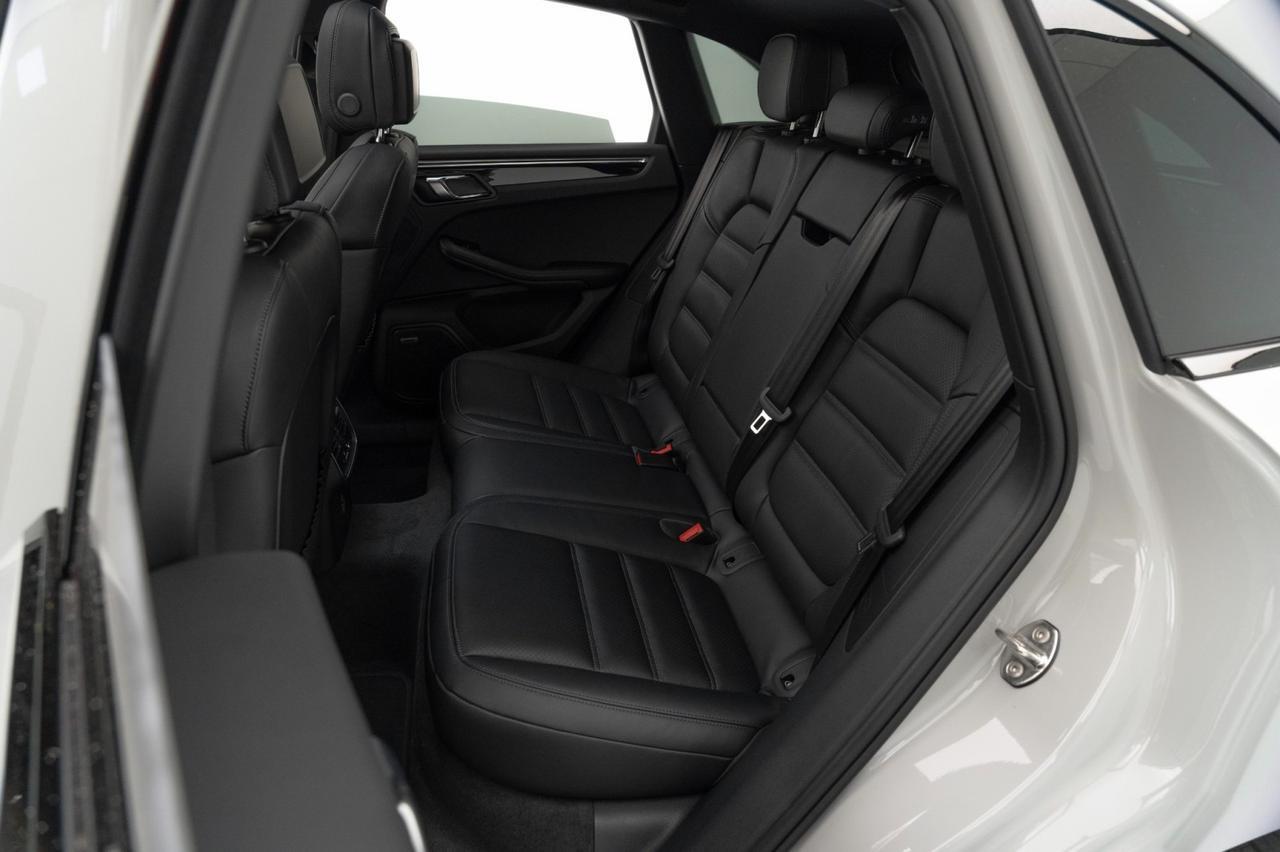 2025 Porsche Macan Pompano Beach FL