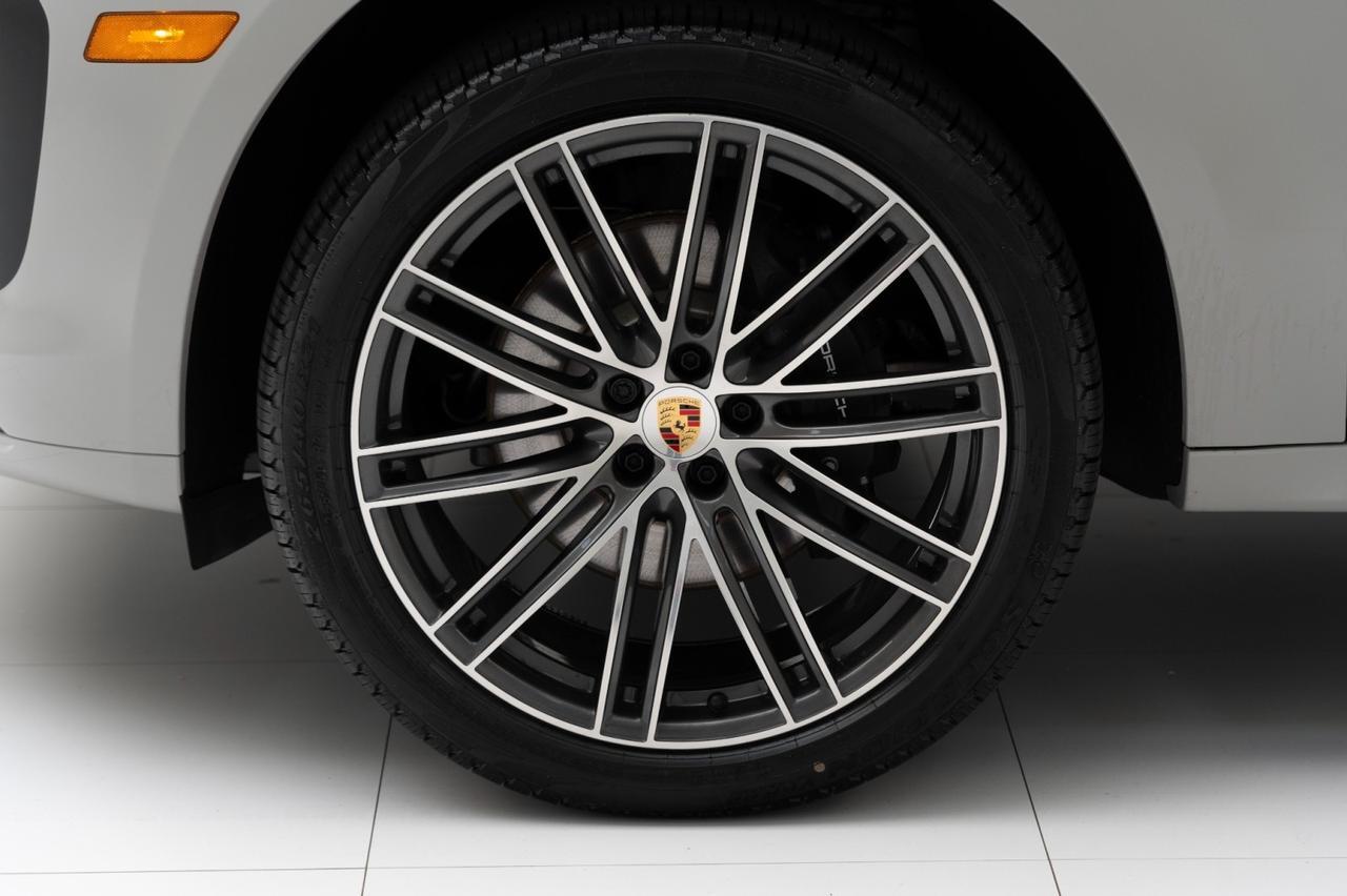 2025 Porsche Macan Pompano Beach FL