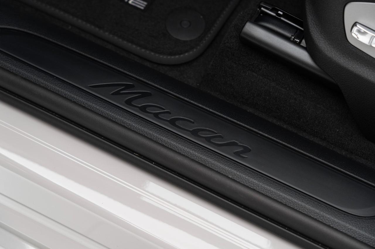 2025 Porsche Macan Pompano Beach FL