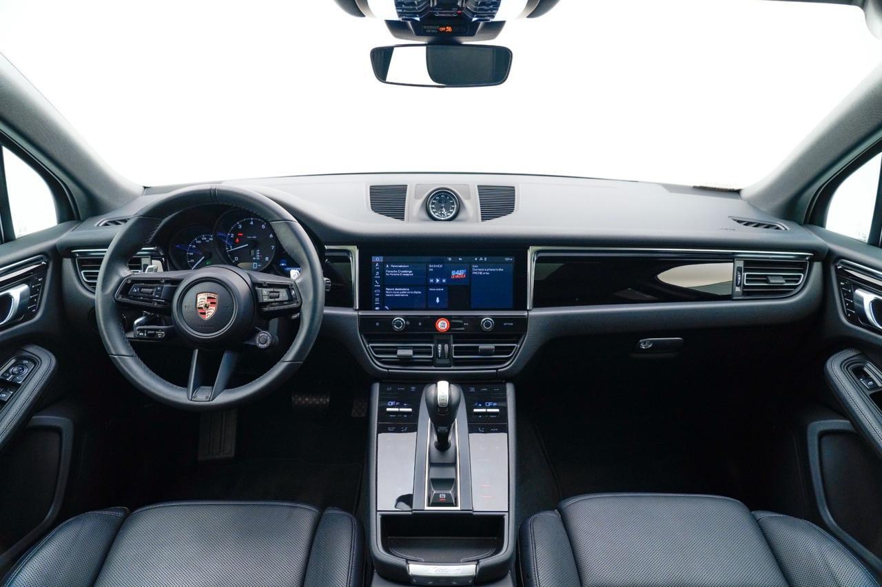 2025 Porsche Macan Pompano Beach FL