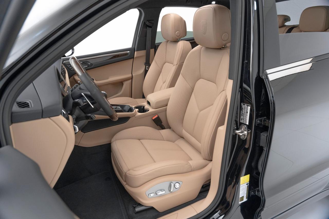 2025 Porsche Macan Pompano Beach FL