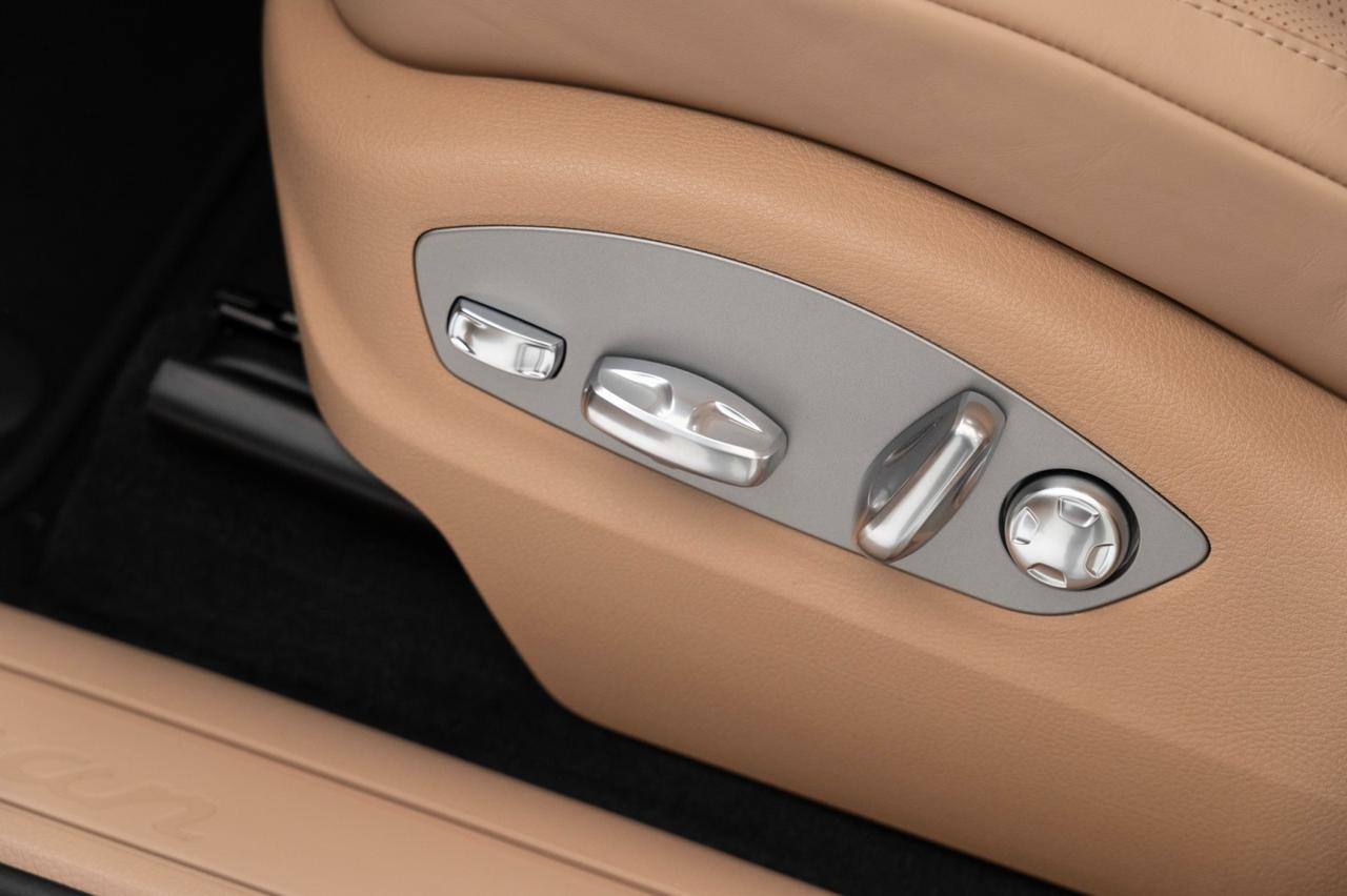 2025 Porsche Macan Pompano Beach FL