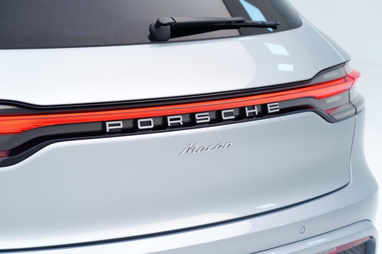 2025 Porsche Macan Pompano Beach FL