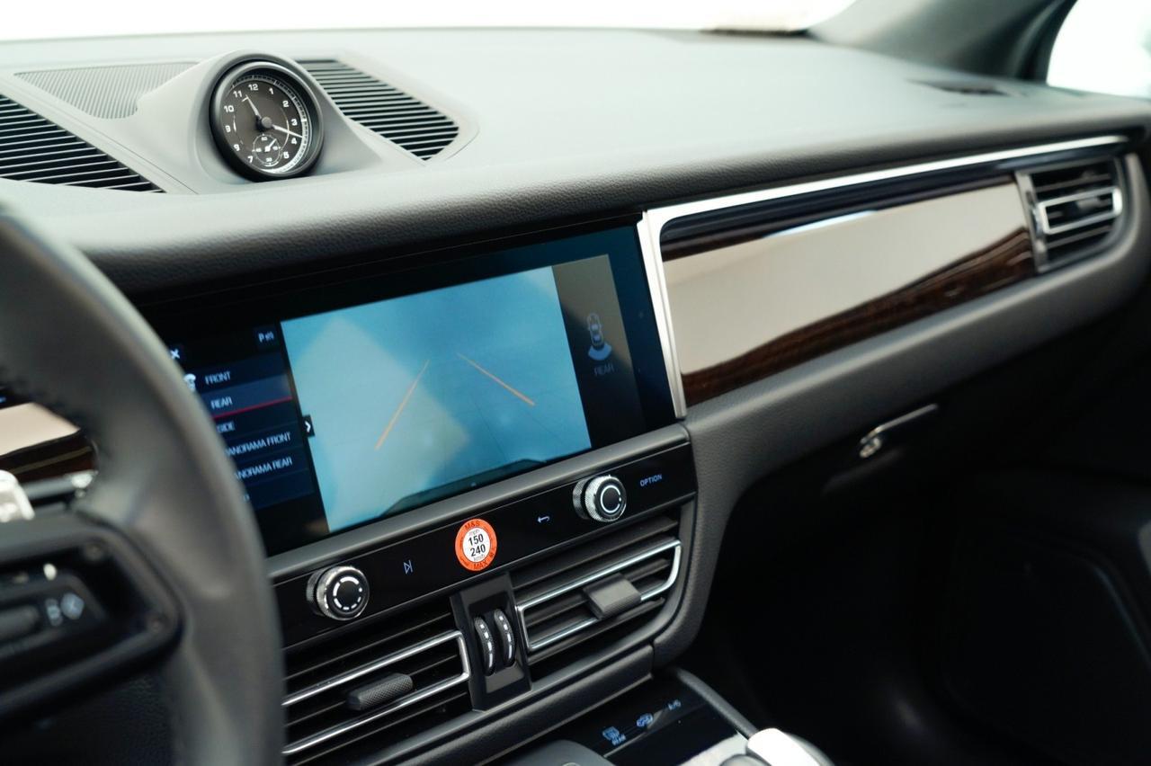 2025 Porsche Macan Pompano Beach FL