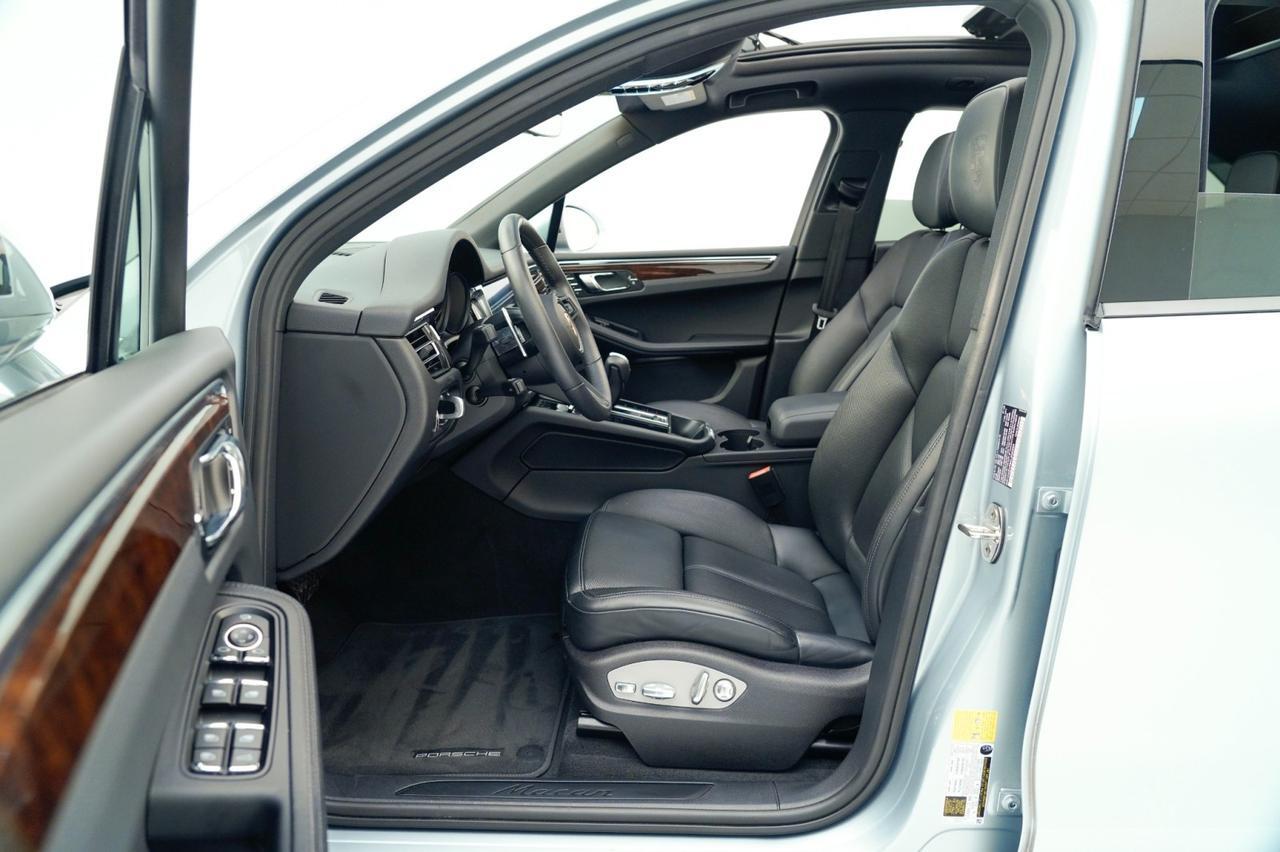 2025 Porsche Macan Pompano Beach FL