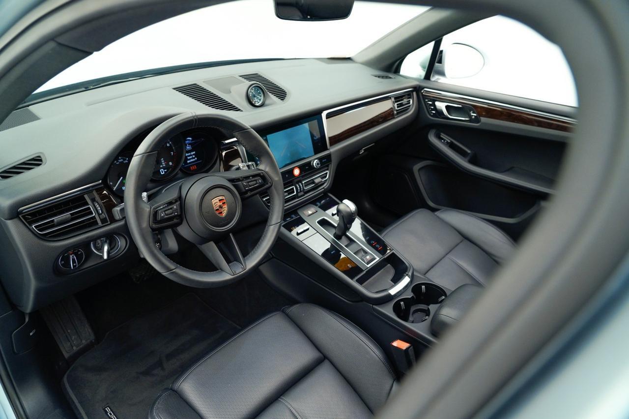 2025 Porsche Macan Pompano Beach FL