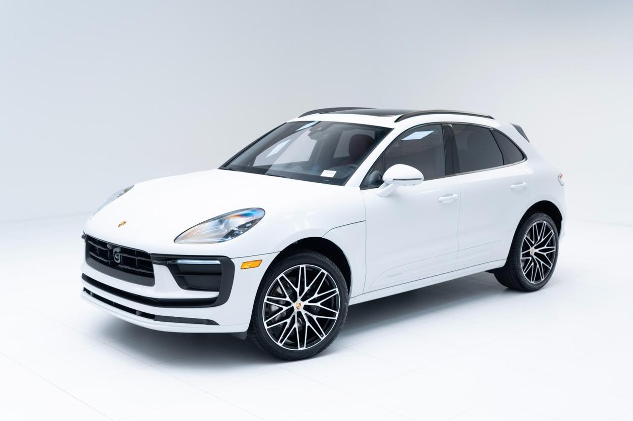 2025 Porsche Macan