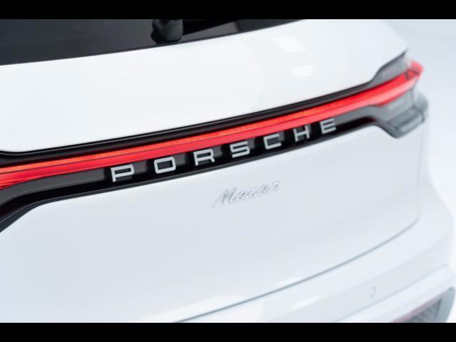 2025 Porsche Macan Pompano Beach FL