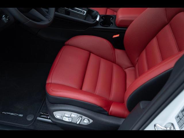 2025 Porsche Macan Pompano Beach FL