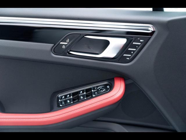 2025 Porsche Macan Pompano Beach FL