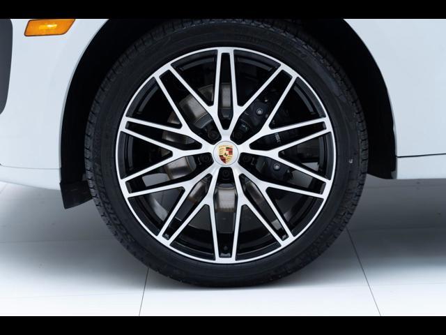 2025 Porsche Macan Pompano Beach FL