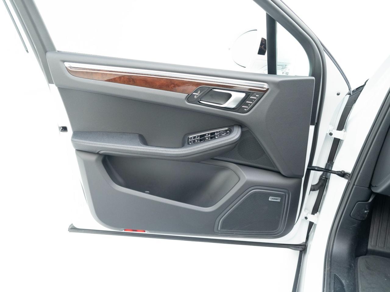 2025 Porsche Macan Pompano Beach FL