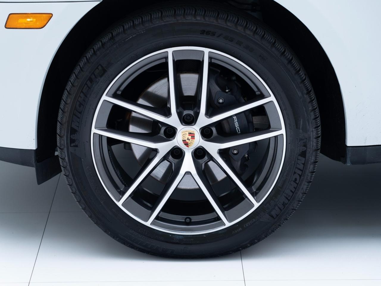 2025 Porsche Macan Pompano Beach FL