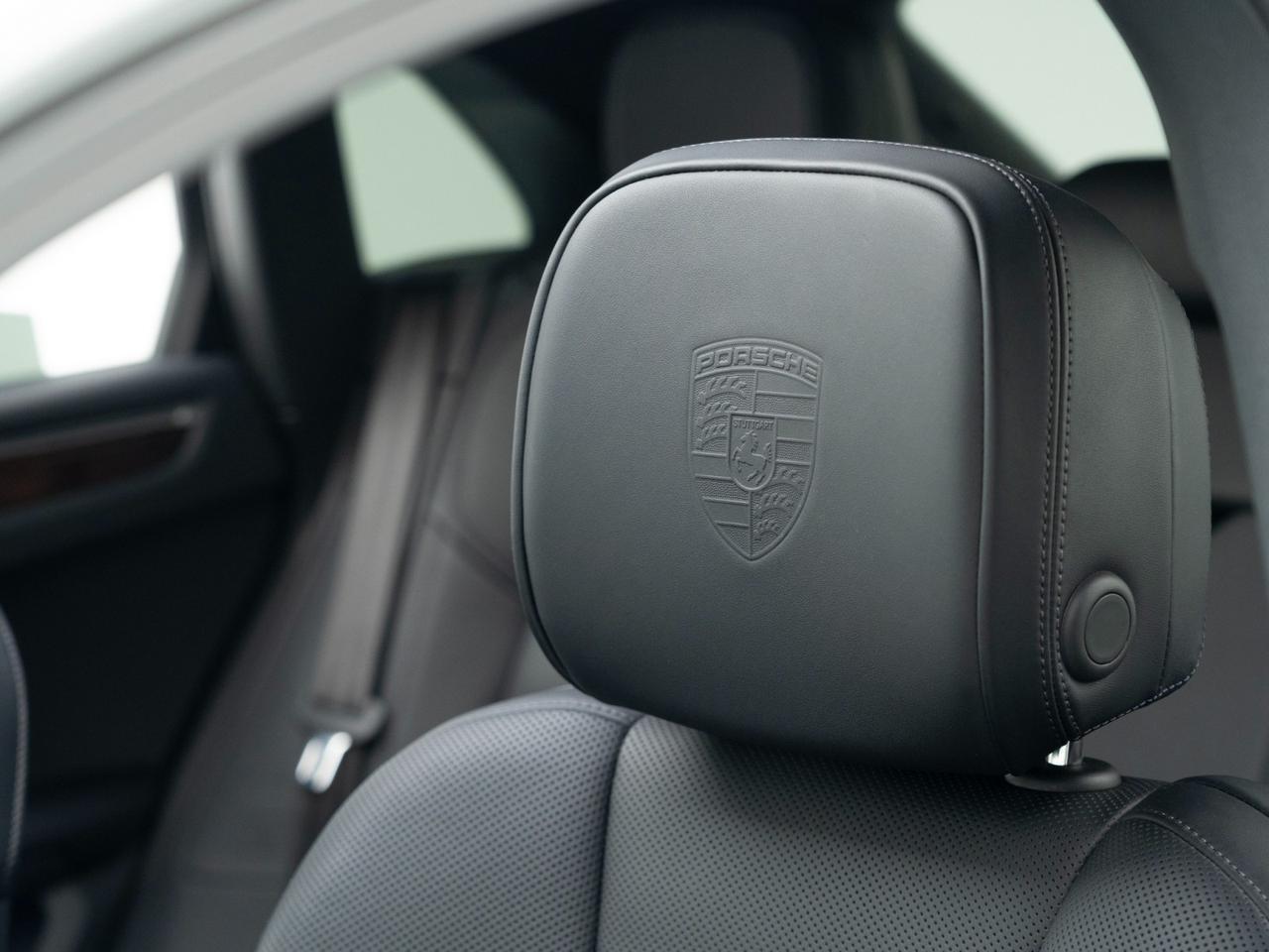 2025 Porsche Macan Pompano Beach FL