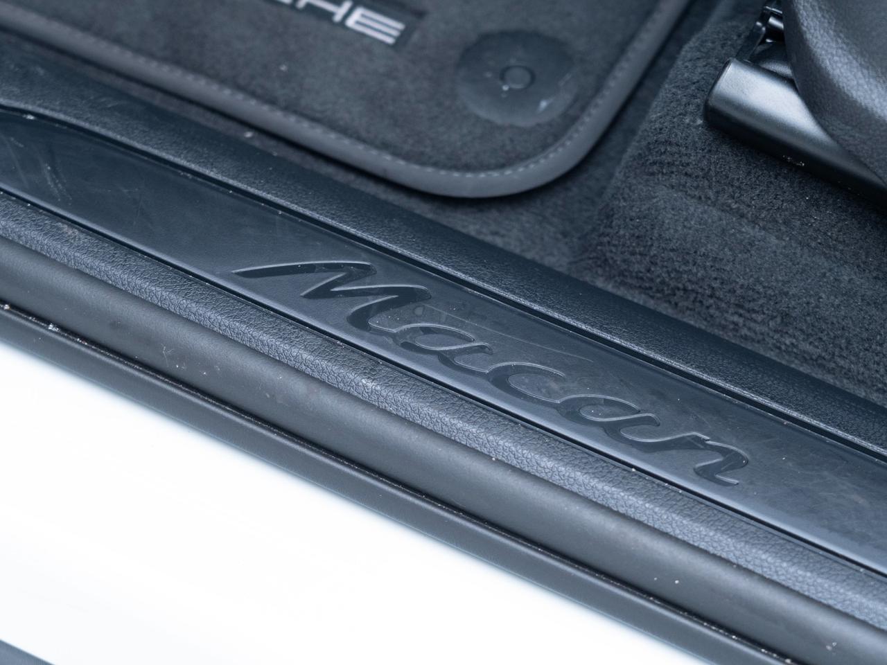 2025 Porsche Macan Pompano Beach FL