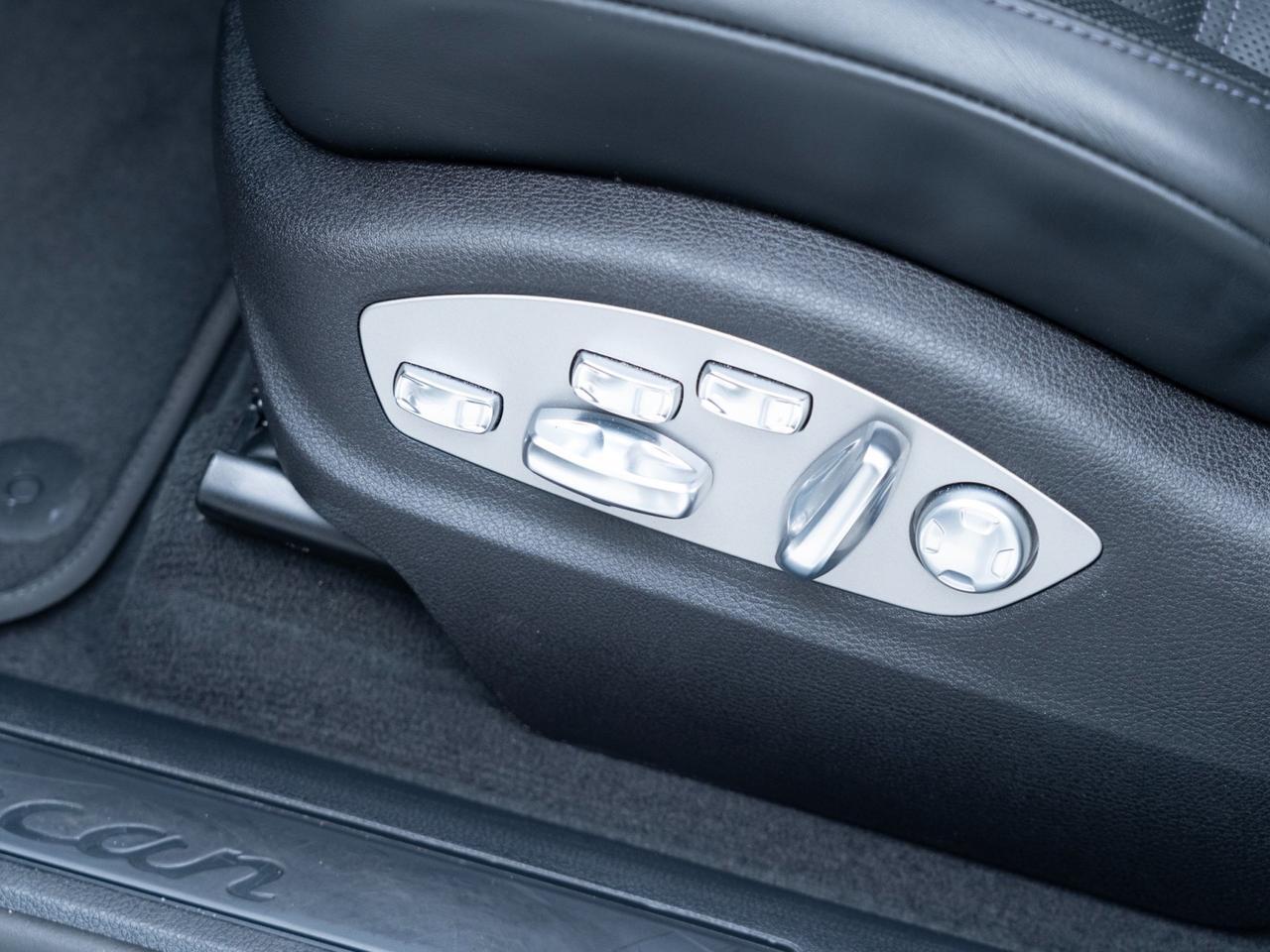 2025 Porsche Macan Pompano Beach FL