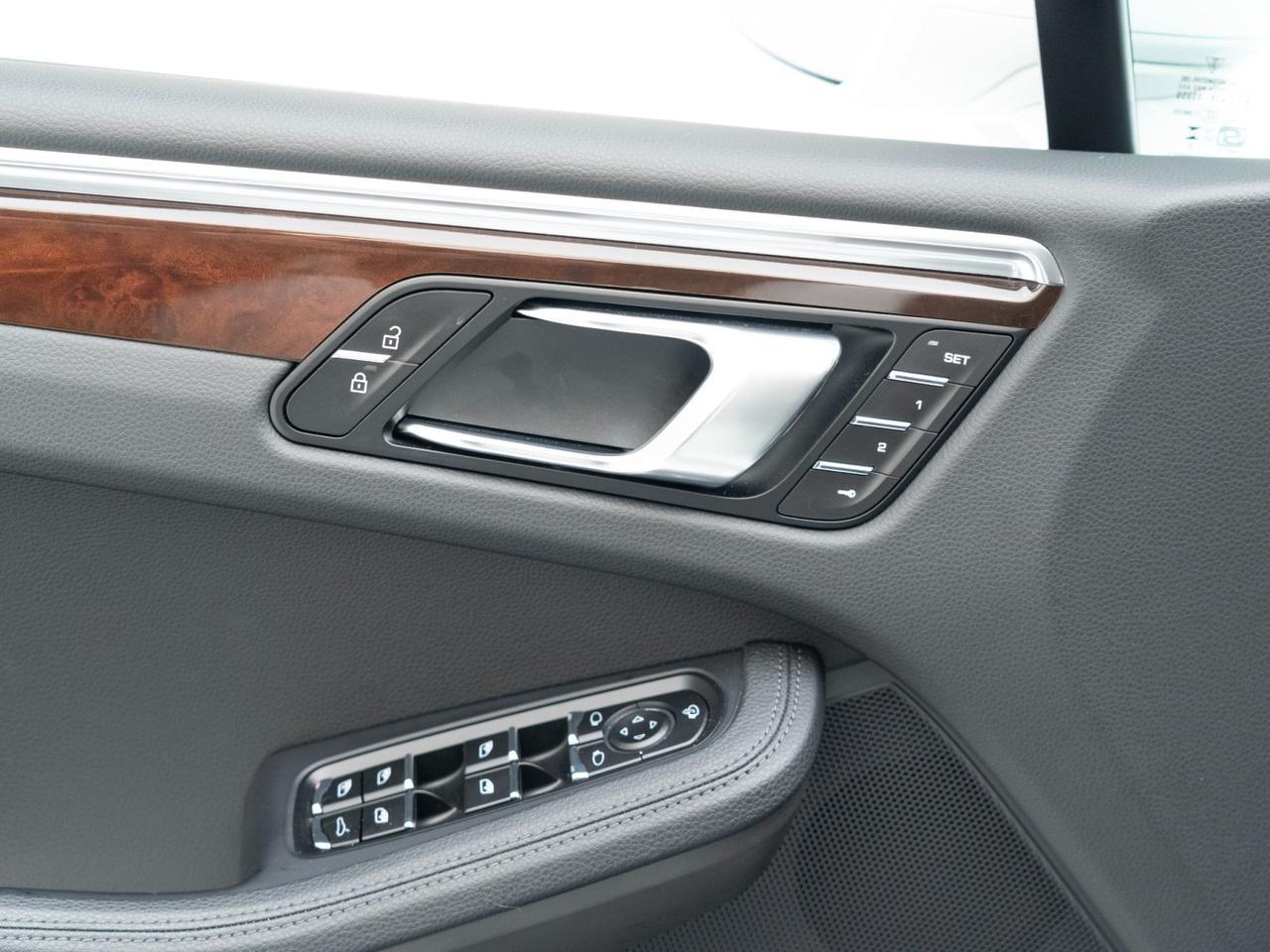 2025 Porsche Macan Pompano Beach FL