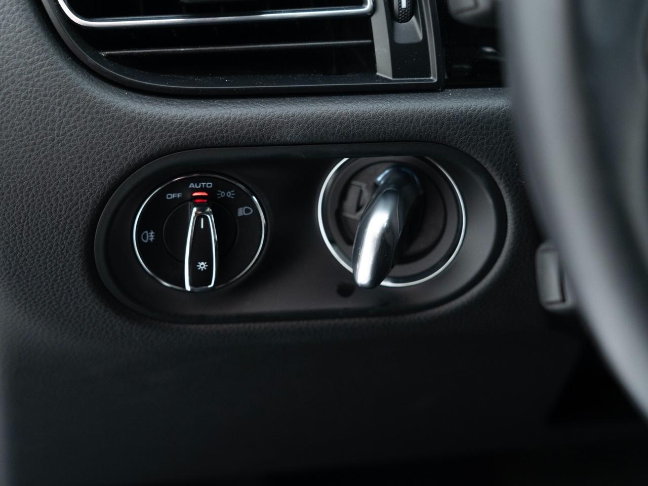 2025 Porsche Macan Pompano Beach FL