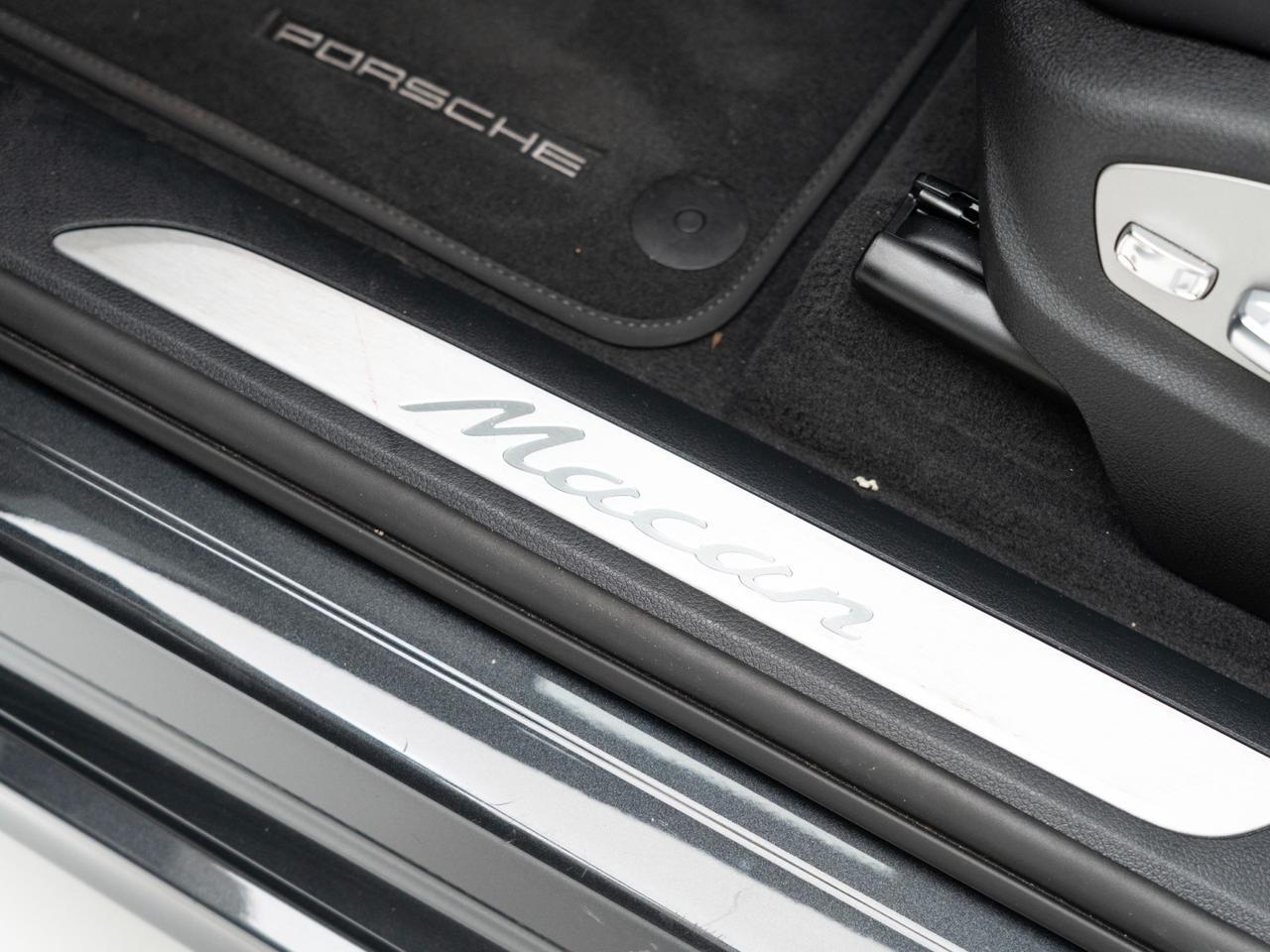 2025 Porsche Macan Pompano Beach FL