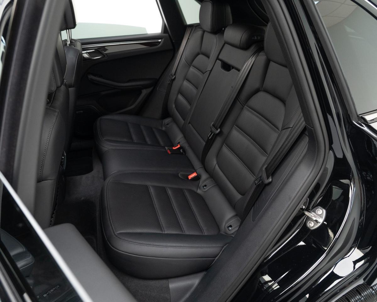 2025 Porsche Macan Pompano Beach FL