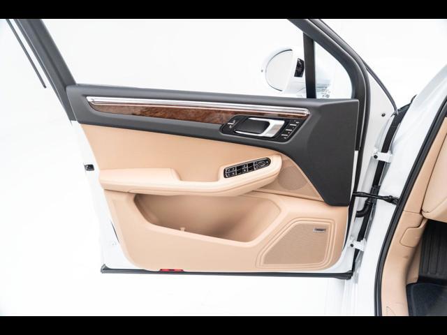 2025 Porsche Macan Pompano Beach FL