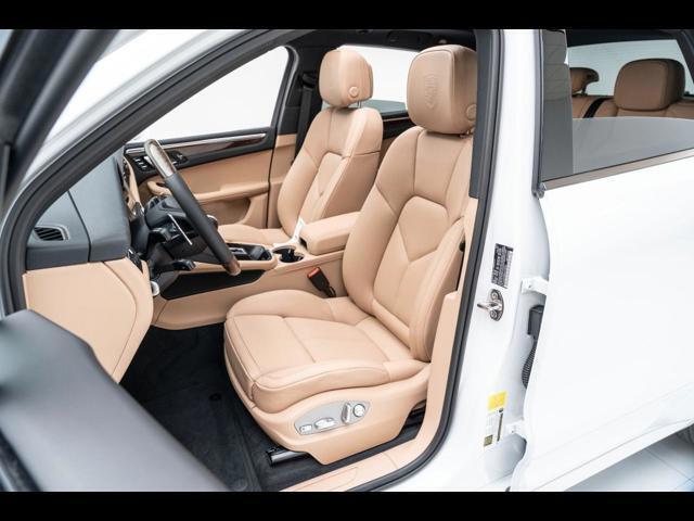 2025 Porsche Macan Pompano Beach FL