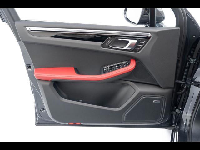 2025 Porsche Macan Pompano Beach FL