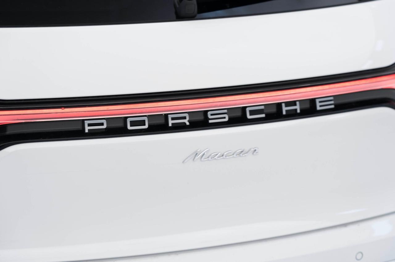 2025 Porsche Macan Pompano Beach FL