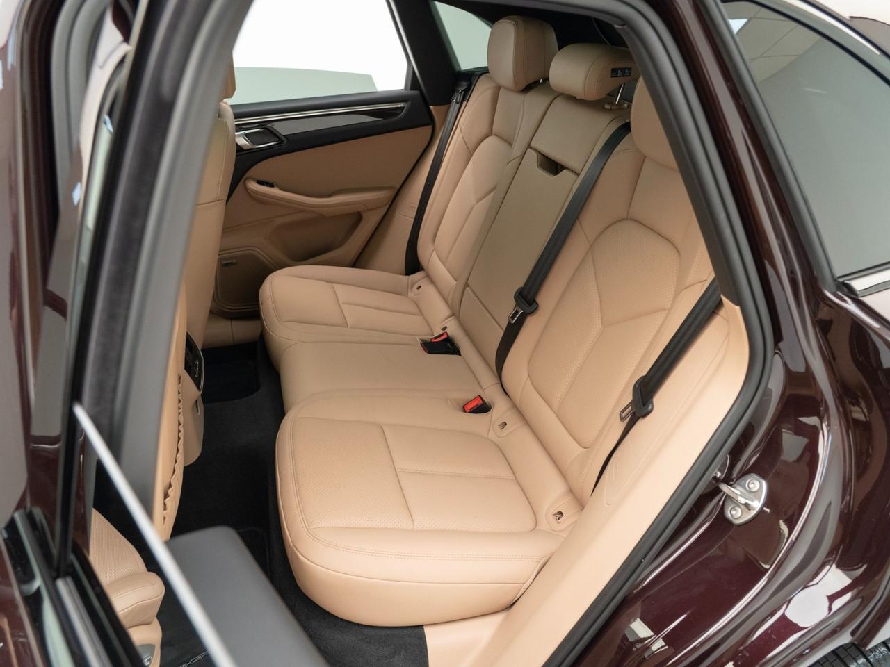 2025 Porsche Macan Pompano Beach FL