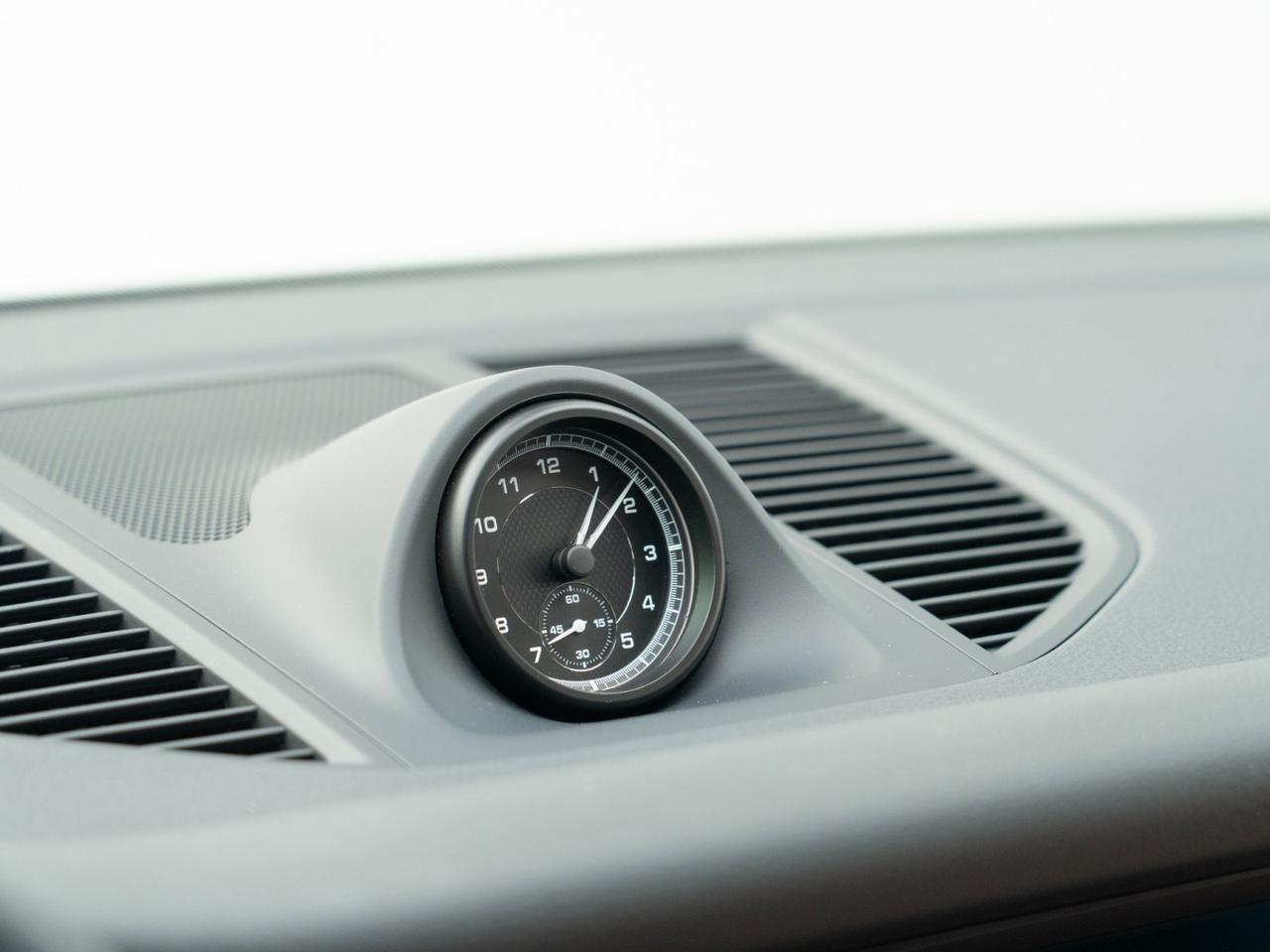 2025 Porsche Macan Pompano Beach FL