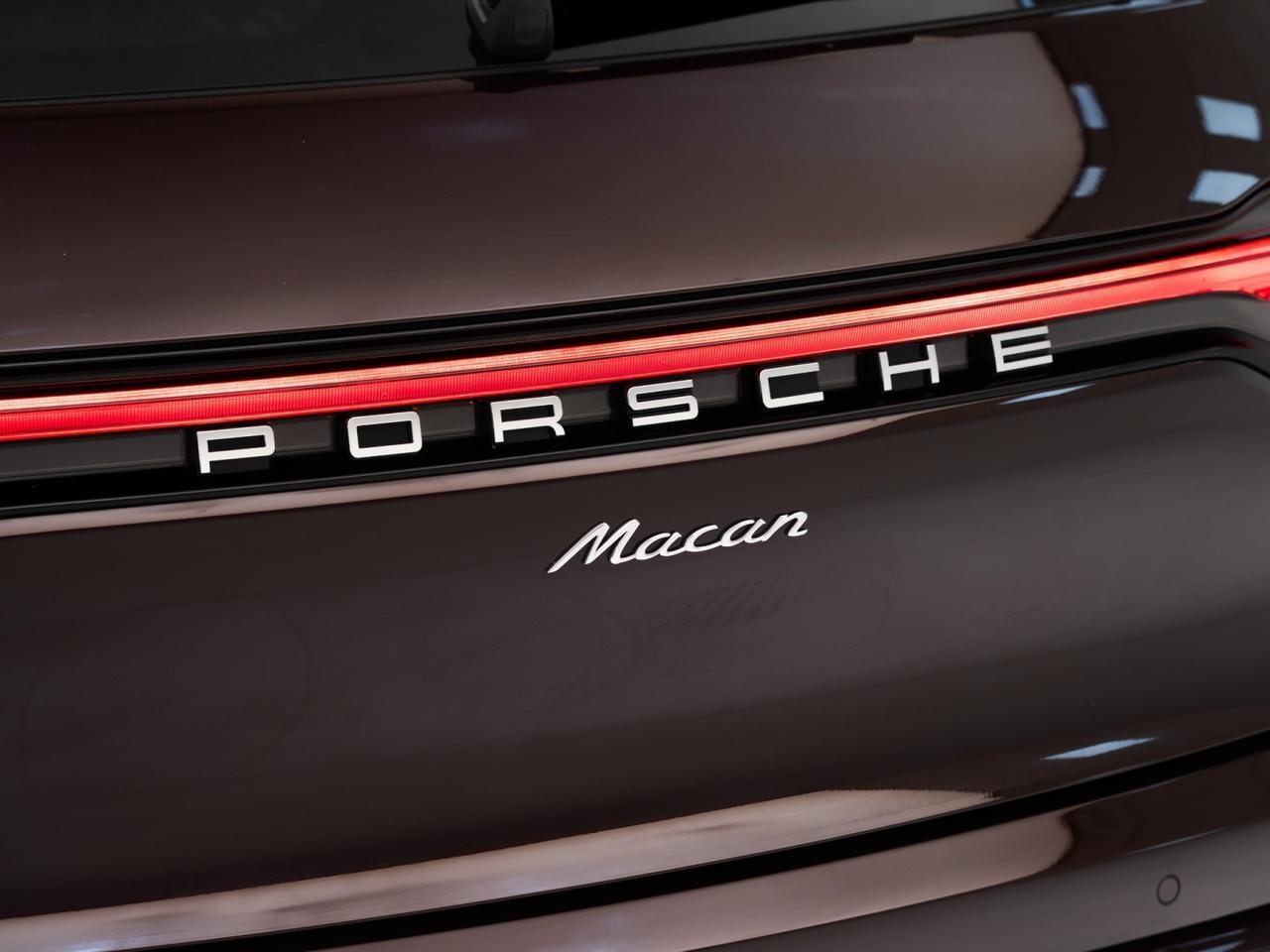 2025 Porsche Macan Pompano Beach FL