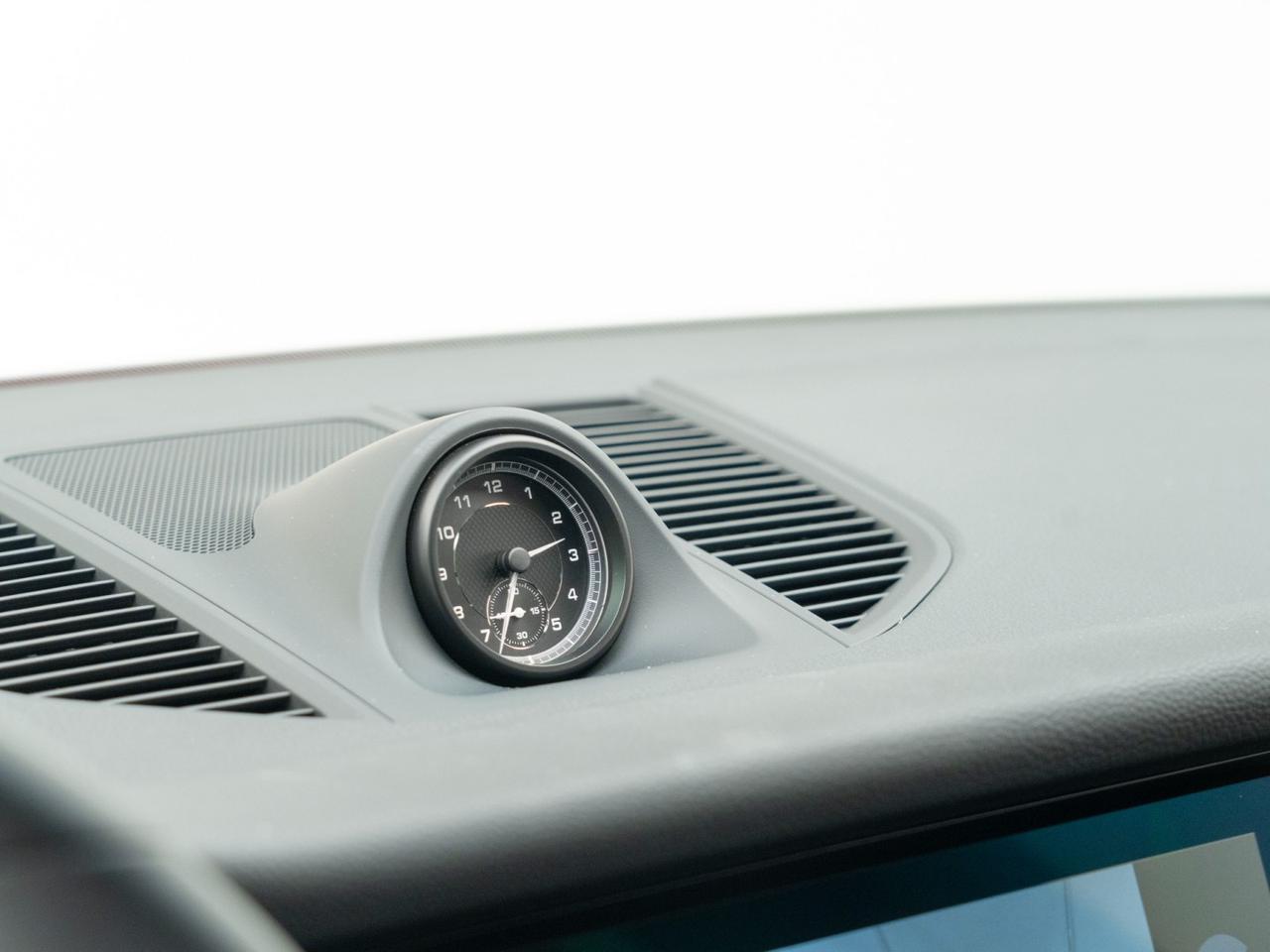 2025 Porsche Macan Pompano Beach FL