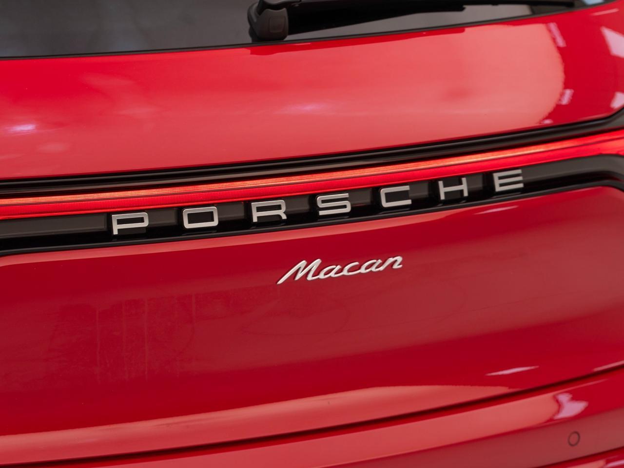 2025 Porsche Macan Pompano Beach FL
