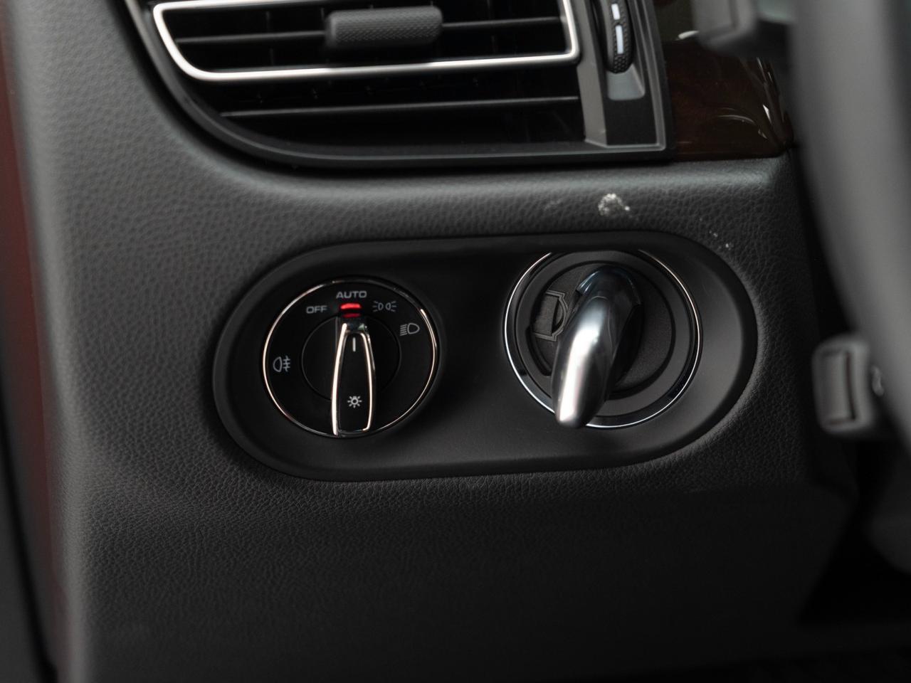 2025 Porsche Macan Pompano Beach FL