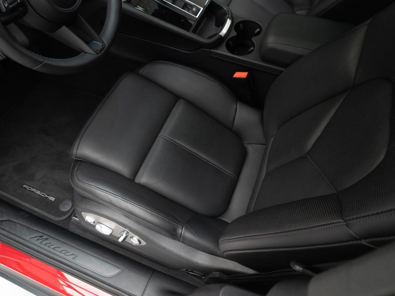 2025 Porsche Macan Pompano Beach FL