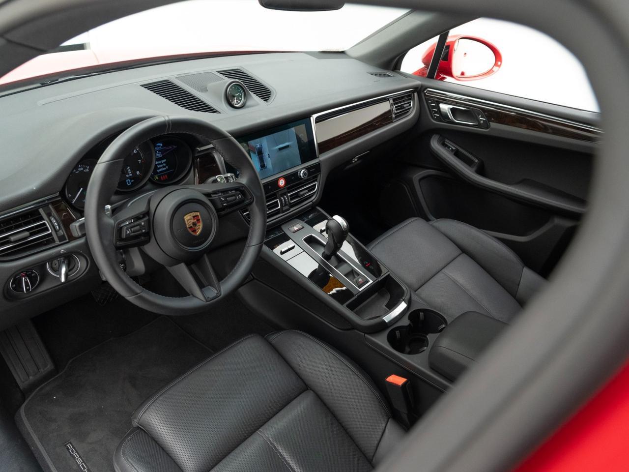 2025 Porsche Macan Pompano Beach FL